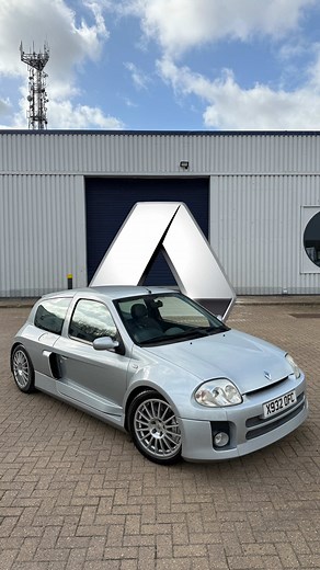 Renault Clio V6 at Redline Competitions Meet Derby
