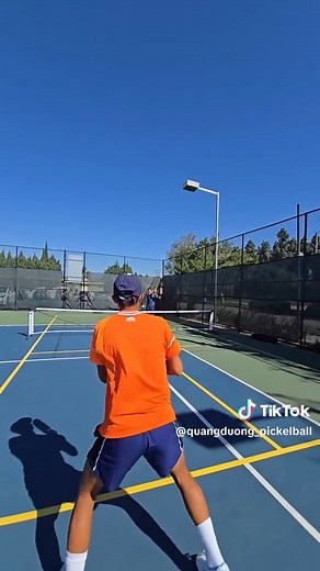 I do not mod or know the specs. My Dad does all the mod and still tweak it daily. This is mod 12 & 13. It's dipping well but it's not enough power. He kept modding to take advantage of the flex throat, spin and increase power. Project 007 10mm is a high quality premium paddle. It has a new coating or raw carbon which i am not sure but after 3 days hard hitting it's still like new. #pickleball #propickleball #pickleballtraining #pickleballvietnam #pickleballasia #teamselkirk