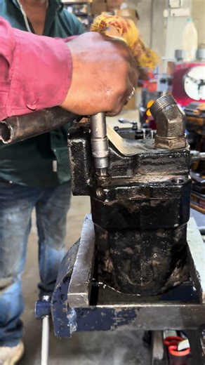 Cat jcb Hydraulic pump dismantling #caterpillar #jcb