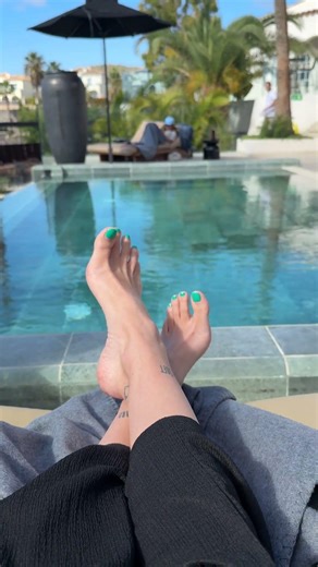 public pool feet