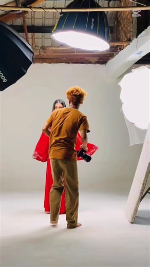 N’hésitez pas à nous contactez pour vos prochaines séances photo 🎥