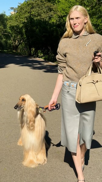 Alex Cosani and Her Twin Take Over Central Park | Tory Burch