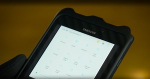 How Glove Mode Keeps Workers Protected and Productive