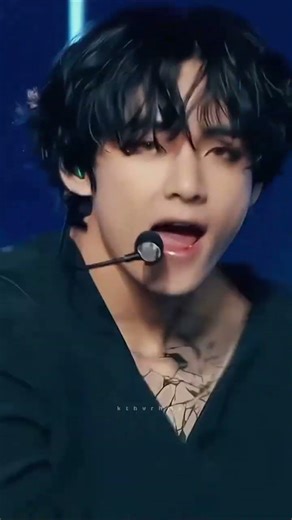 Kim Taehyung Performance On Stage 🔥🦋 #kpopidol #btssky #btsmember #concert #bts #vkookcute