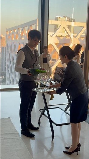 St. Regis Shenzhen 深圳瑞吉酒店建立顯示圖片深圳最高瑞吉酒店 ｜90樓超豪華大房配無敵城景浴室｜極高雲海泳池｜自助早餐｜五星級天際度假體驗｜大灣區北上消費攻略吃喝玩樂｜羅湖區高端商圈