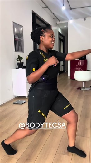 Whats EMS training? At BODYTEC our focus is full-body strength training by stimulating high-intensity muscle contraction of 10 seconds, followed by 5 seconds rest, using the medically certified SYMBIONT Smart Training System. Electro Muscle Stimulation Training allows up to 90% of muscles to be activated simultaneously, with the contractions reaching a much higher intensity than those done voluntarily. These impusles are combined with traditional low-impact exercises for an intense full-body wor