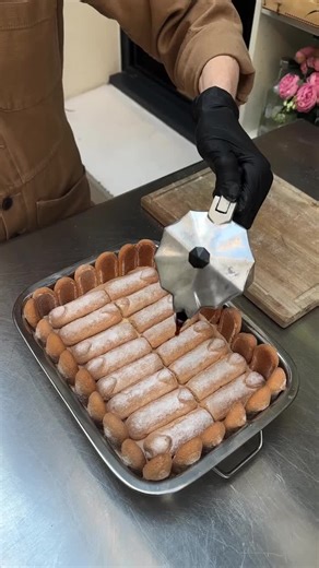 Snoopy Tiramisu Ice Cream Cake! Tiramisu dreams with a Snoopy twist 🍦🐶