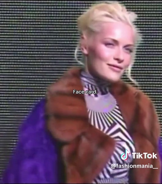 Rie Rasmussen and Dolce&Gabbana: FW2003 Highlights