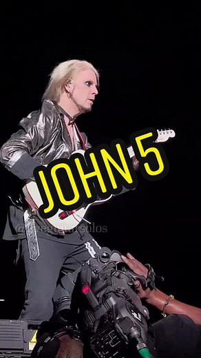John 5 Guitar Shred Solo Performance