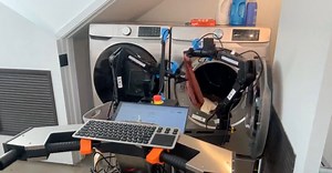 Physical intelligence: Amazon founder Bezos invests in AI-supported robotics