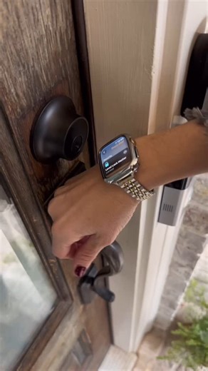 Kim Java 🧿 | Smarter security starts here with Level Lock+ (Matter) 🔒✨ Enjoy sleek design, keyless entry, and ultimate convenience. Control your lock... | Instagram