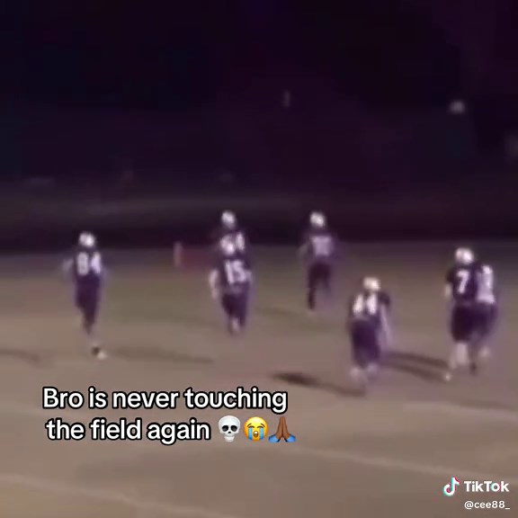 Bro's Hilarious NFL Mishap | Cee88 Goofy NFL