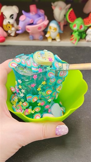 29K views · 2.1K reactions | I accidentally made a 90’s squishy?? This squishy ended up giving me early 90’s vibes but maybe it’s just me. #90s #squishy #squishymaker #doctorsquish | Doctor Squish | Facebook