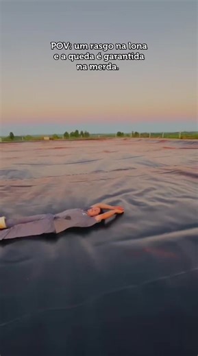 Lona cobrindo lagoa de dejetos de porcos: o perigo!