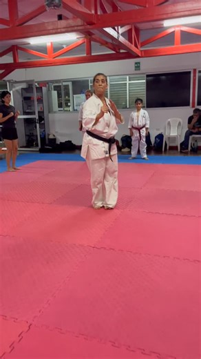 1.7K views · 64 reactions | La habilidad de ejecutar una patada alta...