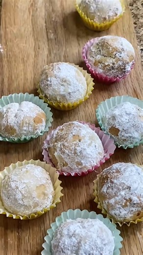 How to make delicious Mexican wedding cookies: easy homemade recipe