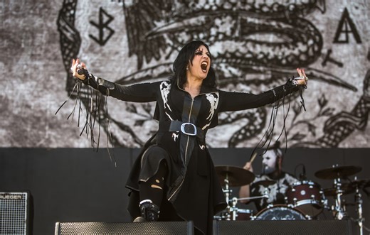 Cristina Scabbia: «Spero che un giorno anche il metal, come il rap, avrà il suo momento in Italia» | Rolling Stone Italia