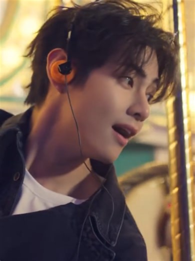 Risas y Trabajo: Aceptando Cualquier Ocasión con BTS