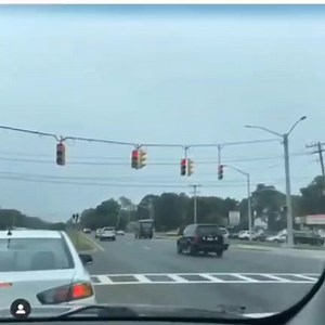 This is William Floyd parkway at the surrey circle in Shirley right by the Mastic train station keep your eyes on the traffic lights and the cars going through this is amazing video what the speed of the lights that go green to red back to red and everyone that went through will get red light tickets some one needs to call the town of Brookhaven about there superfast lights! And I hope someone high up in Brookhaven town see this! | The Shirley Drive In