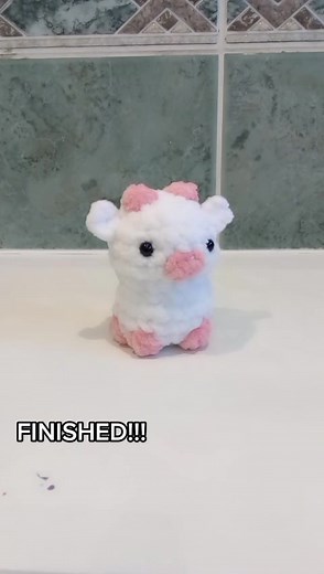 I love making cows!!! #amigurumiplush #crochetlover #crochetaddiction #crochetersoftiktok #crochetamigurumi #crochetplush #foryoupagе #crochetmini #amigurumi #crochetcow #crochetminicow #cowplush #minicow