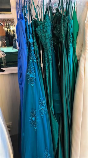 13 reactions | Prom Show Prep! Ever wondered what it really looks...