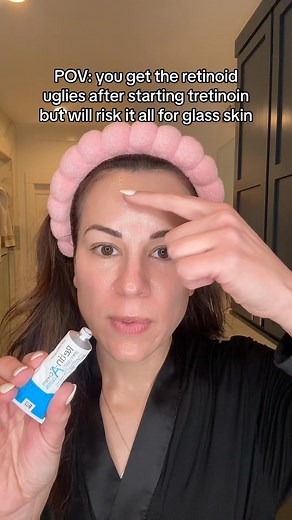 Lindsey Zubritsky, MD, FAAD on Instagram: "I have this conversation weekly with my patients. It’s normal and sometimes even expected to experience some amount of irritation with using retinoids. This process takes around 4 weeks and involving peeling, dryness and flaking. This is called retinization. Eventually your skin usually gets used to the product and the side effects will minimize. The best way to get to this point and reduce flaking is to start using every other night (build up as tolera