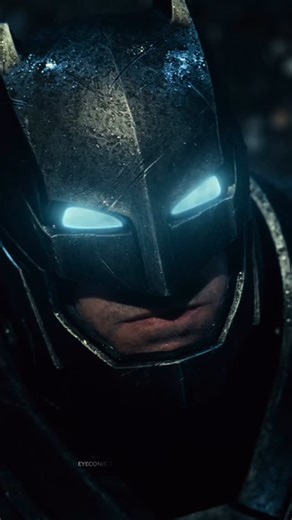 Eyeconic Films ™ on Instagram: "Man meets God 🥶 Ben Affleck gained over 20 pounds of muscle to play Batman, training for over a year. The Batsuit was designed to make him look massive next to Superman. Zack Snyder drew inspiration from The Dark Knight Returns comic, especially for this brutal fight scene. What did you guys think of this legendary battle? 💭⚡️ - Follow @eyeconic.films for more❗️ - • • • • #Film #Movies #Cinema #Batman #Superman #BatmanVSuperman #HenryCavill #BenAffleck #ZackSnyd