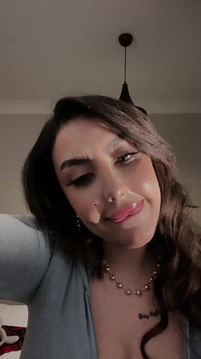 Vidéos de queen_patrona (@queen_patrona) avec son original - queen_patrona