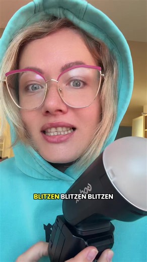 Blitz Fotoworkshops am 24.04 und 10.05.26 in Hamburg und am 31.05.26 in Hannover 🥳🥳🥳 Ein ganzer Tag voller Praxis, Praxis, Praxis. Nur die einfachsten Blitz - Techniken – direkt umsetzbar und perfekt, um dein Portfolio aufs nächste Level zu bringen! 🚀 #fotografierenlernen #fotografhamburg #fotografhannover #blitzenlernen #blitzfotografie