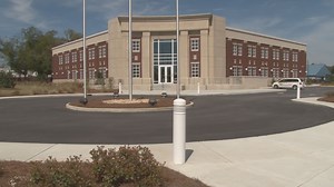 Warner Robins police look to hire 10 at job fair