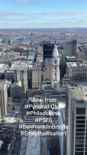 Stunning Views of Philadelphia from the Pyramid Club