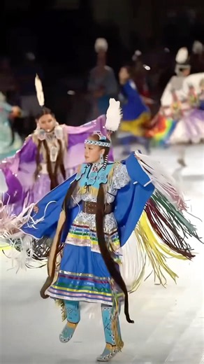 Gathering of Nations Pow Wow #indigenous #powwow #culture #traditinal #nations #nativepride #shorts
