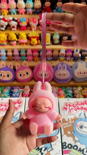 BLINDBOX Labubu Have a Seat Mini..chekout di keranjang di Bio ya.. #labubu #labubuthailand #gantungankuncilabubu #fyp