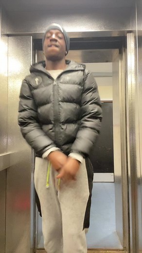 Elevator Gestures: A Unique Perspective on Movement