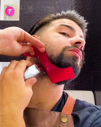 543K views · 161 reactions | DIY Beard Trimming: Perfect Lines | Tips & Tricks | Facebook