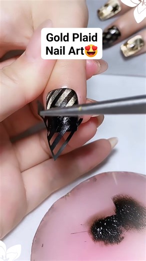33K views · 259 reactions | Gold Plaid Nail Art #nails #nailartist #trend #nailsalon #nailsonfleek #fypviralシ #fypシ #nailinspo #nailart #tutorial #ideas #beauty #highlights #homeofbeauty #fashion | Home of Beauty | Facebook