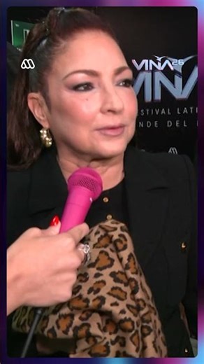 Come on shake your body baby do the conga... 🎤