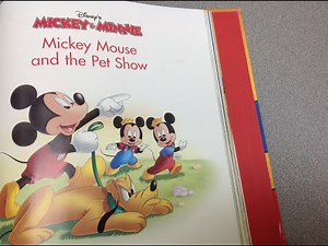 Walt Disney's MICKEY & MINNIE Storybook Collection Mikey Mouse and the Pet Show Read Aloud