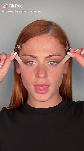 Kim possible 🦠🖤 #kimpossible #kimpossiblecosplay #halloween #halloween2022 #cosplay #makeup #halloweencostume #halloweencostumeideas #lastminutehalloweencostumes #fyp