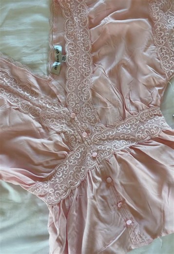 The cutest top from Ross 🌸🪽 #ross #rossfinds #rossdressforless #shabbychic #springfashion @Ross Dress for Less