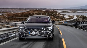 Audi A8: Facelift, Fahrbericht, Motor, Innenraum, Preis - AUTO BILD