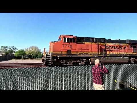 Railfanning in Escalon California 3/14/26