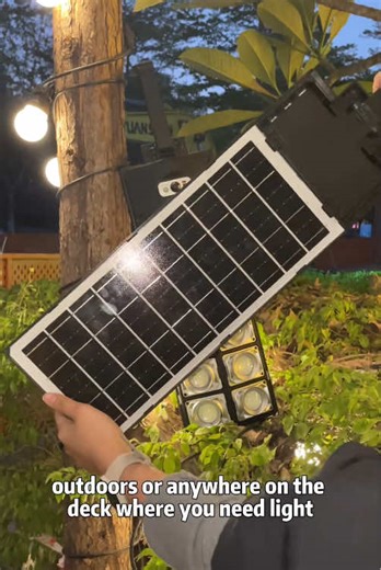 Transform Your Backyard with This Amazing Solar Lamp