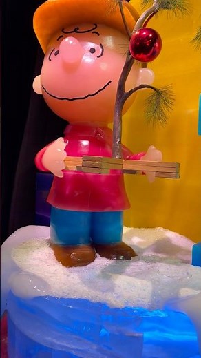 ICE, A Charlie Brown Christmas #ice #charliebrownchristmas #charliebrown #gaylord #grandoleopry