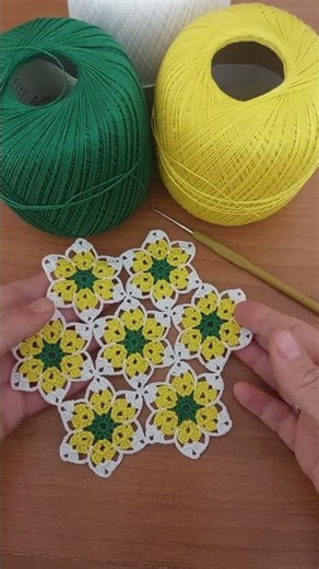Adaptable Floral Runner (Any Size & Shape) #crochetpattern