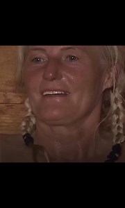 Nur in der Sauna herumsitzen – das ist nichts für unseren Lockvogel Klaus. Er hat da eine viel bessere Idee 😉 Welche verrückten Erlebnisse in der Sauna sind euch begegnet? Unsere lustigen Filme findest du auch in der ARD Mediathek & auf YouTube 🎬🍿 Links in den Story Highlights ☝ #vsspass #verstehensiespass #verstehensiespaß #prank #pranks #comedy #DasErste #ARDMediathek #barbaraschöneberger #sauna #grillen #bratwurst #grillwurst | Verstehen Sie Spaß