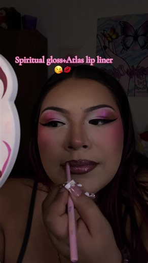 Lip combo tutorial using products from my brand 😘 #lipcombo #lipcombotutorial #lipgloss #glittergloss #brownlipliner