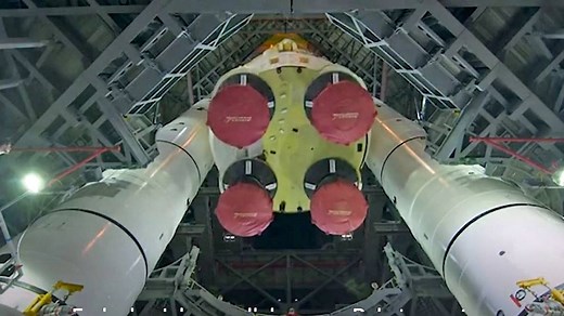SLS vor Artemis-Mission - NASA zeigt erstmals Bau von Mondrakete im Zeitraffer
