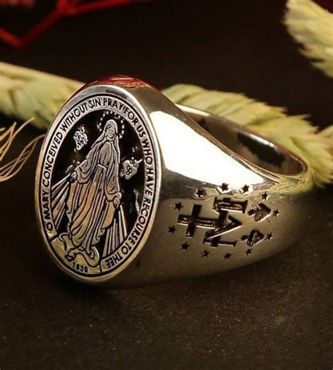 Sterling Silver Miraculous Virgin Mary Ring, Custom Engraved Marian Ring - Etsy