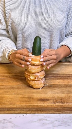 7K views · 46 reactions | Easy edible cucumber hacks | Zoré & Tomek | Facebook